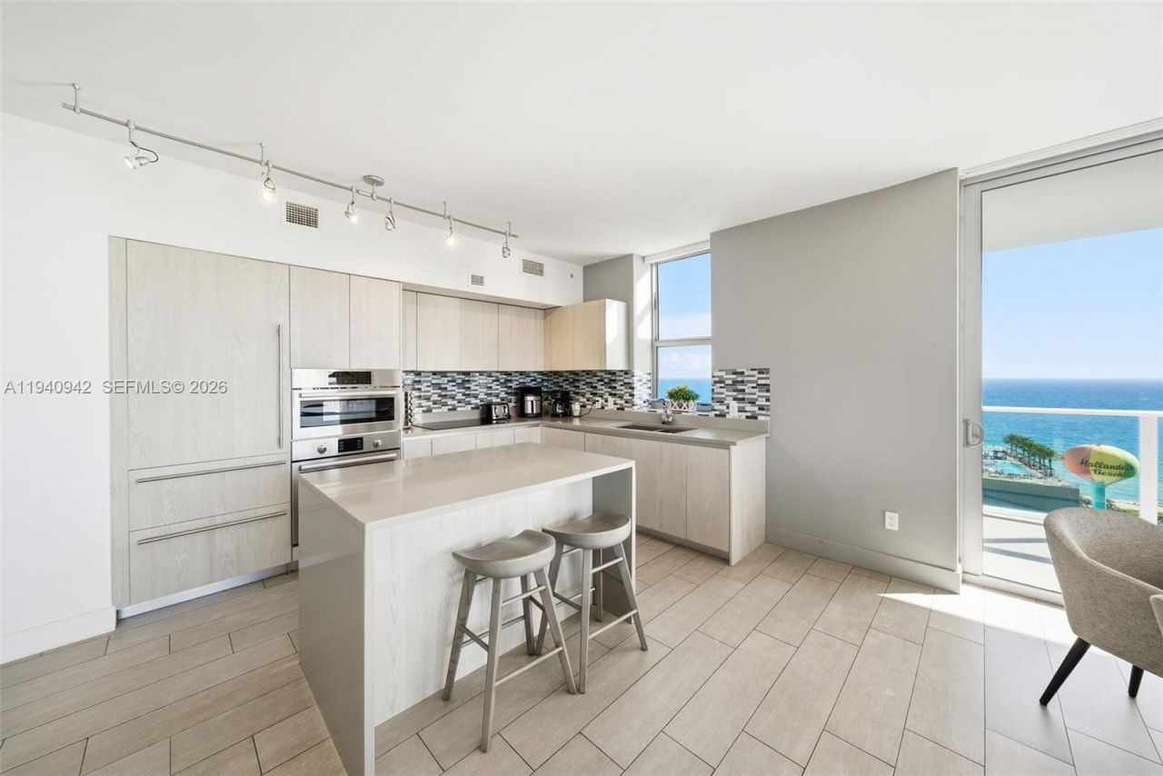 4010 S Ocean Dr, Unit R2009, Hollywood, FL 33019 Photo