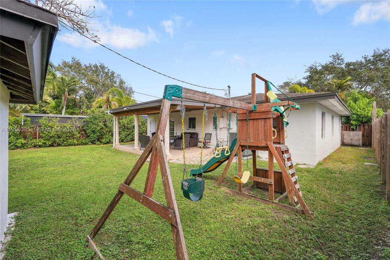 3614 SW 58th Ave, Miami, FL 33155 Photo