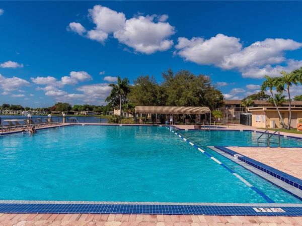 200 Ashbury Rd, Unit 205, Hollywood, FL 33024