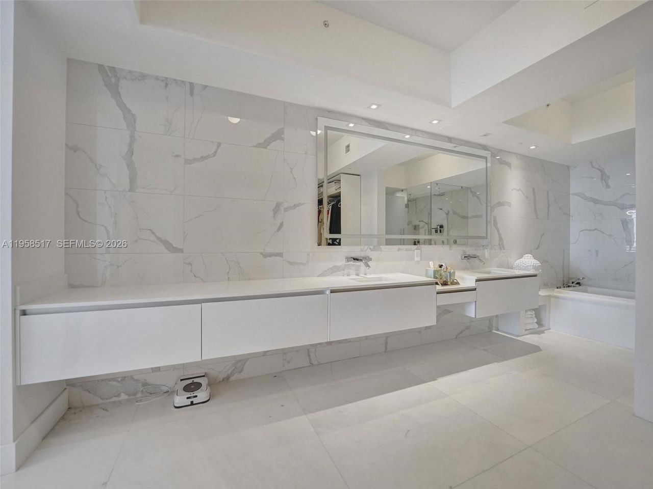 5500 Island Estates Dr, Unit 802, Aventura, FL 33160 Photo