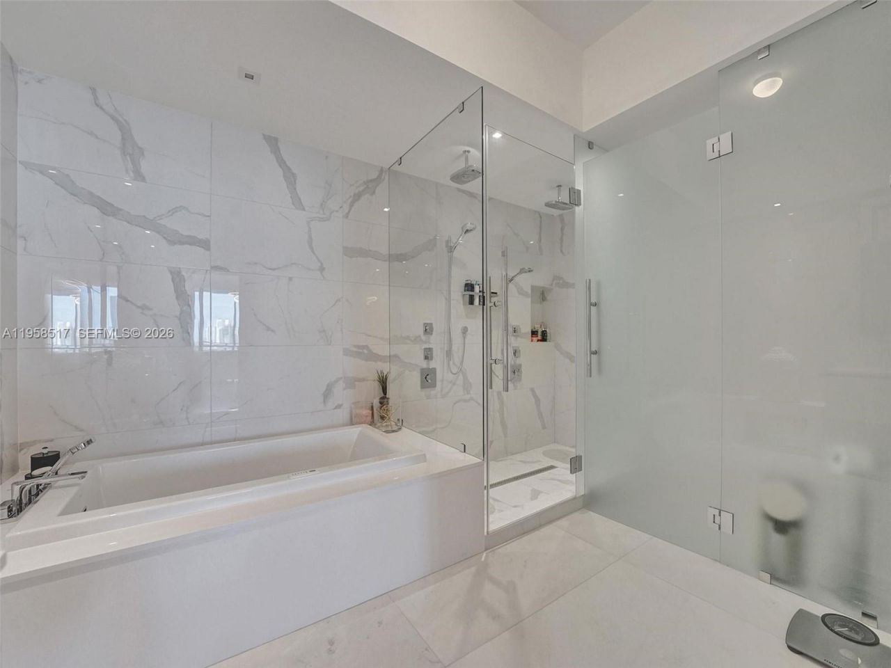 5500 Island Estates Dr, Unit 802, Aventura, FL 33160 Photo