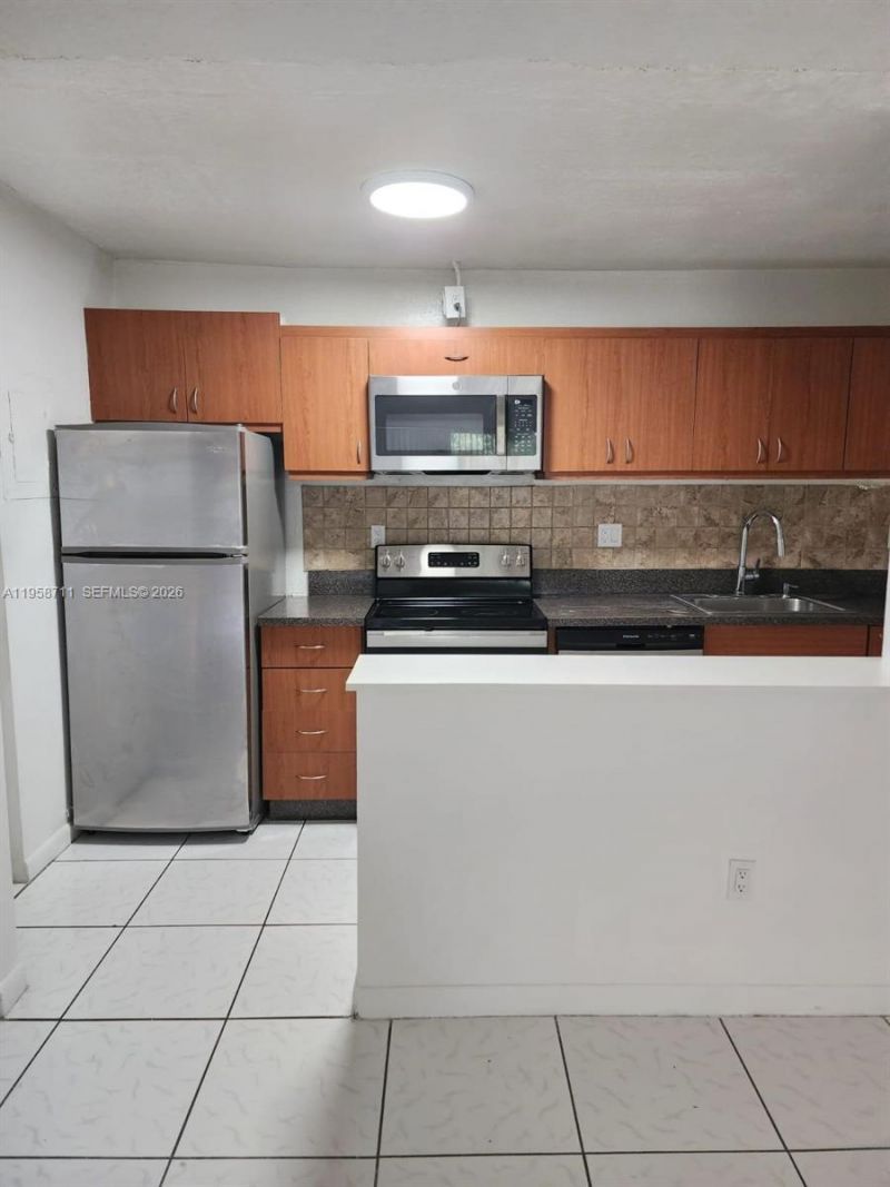 Please Call For Address, Unit 2G, Doral, FL 33166 Photo