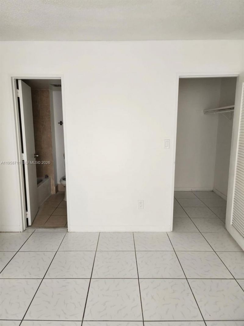 Please Call For Address, Unit 2G, Doral, FL 33166 Photo