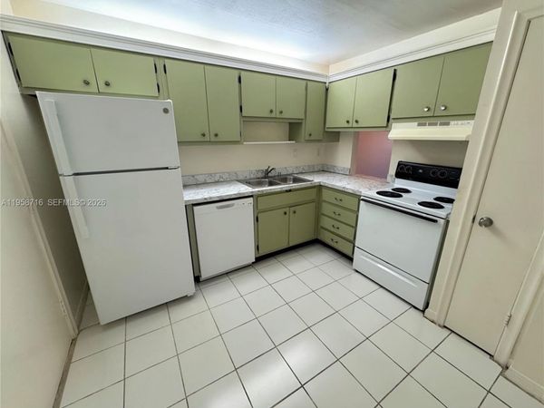 2060 NW 48th Ter, Unit 216, Lauderhill, FL 33313