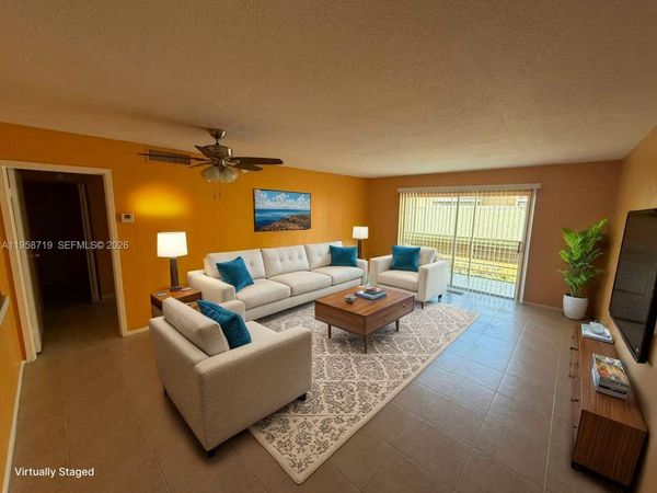 4848 NW 24th Ct, Unit 232, Lauderdale Lakes, FL 33313