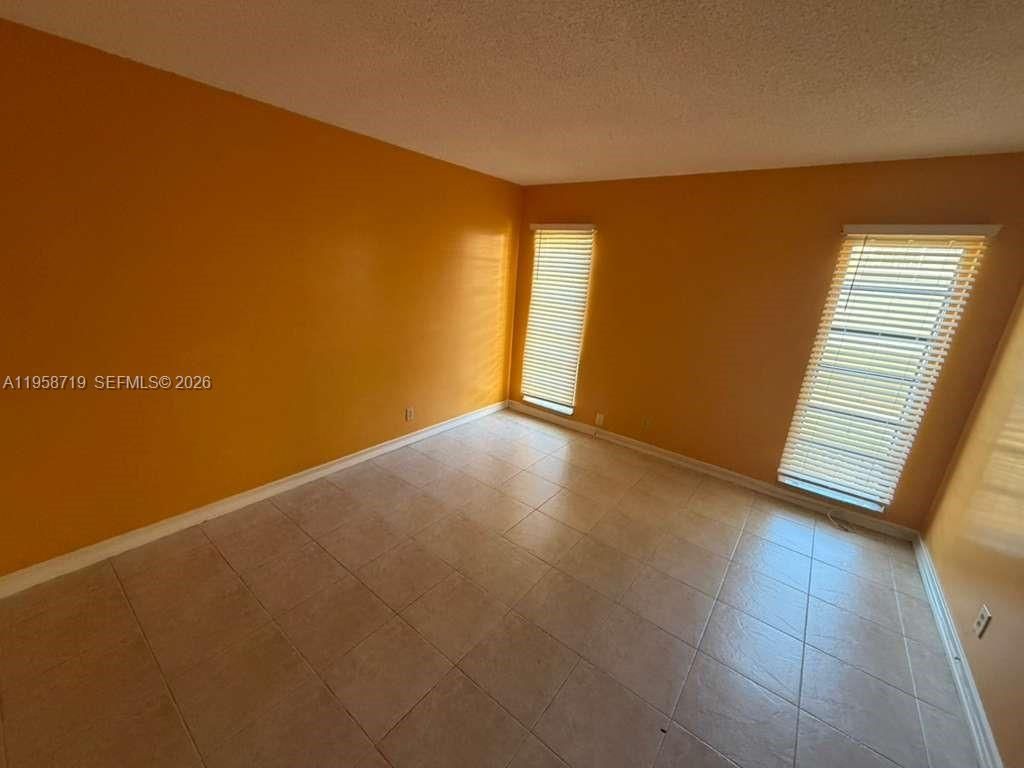 4848 NW 24th Ct, Unit 232, Lauderdale Lakes, FL 33313 Photo