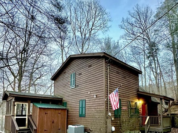 2120 Jeans Way, Sevierville, TN 37876