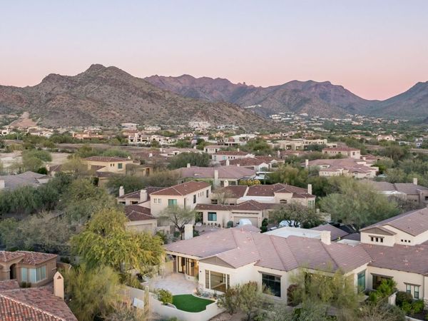 9280 E Thompson Peak Parkway, Unit 42, Scottsdale, AZ 85255