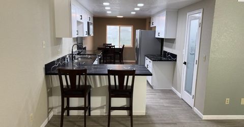 3945 Sparrow Ct, Modesto, CA 95356 Photo