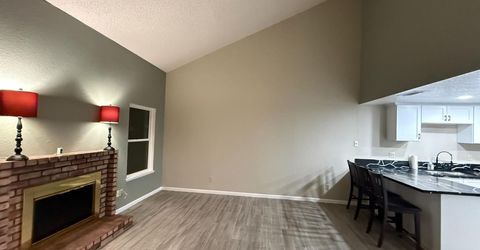 3945 Sparrow Ct, Modesto, CA 95356 Photo