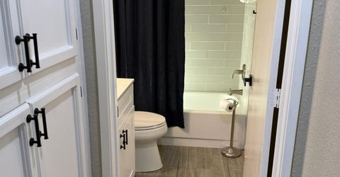 3945 Sparrow Ct, Modesto, CA 95356 Photo