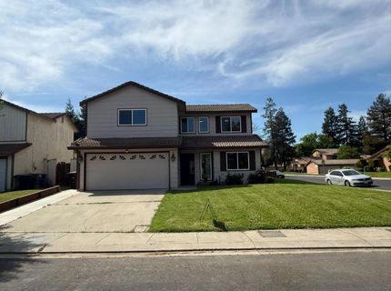3945 Sparrow Ct, Modesto, CA 95356 Photo