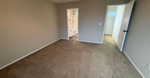 3945 Sparrow Ct, Modesto, CA 95356 Photo