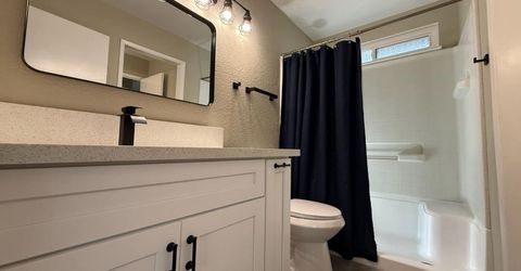 3945 Sparrow Ct, Modesto, CA 95356 Photo