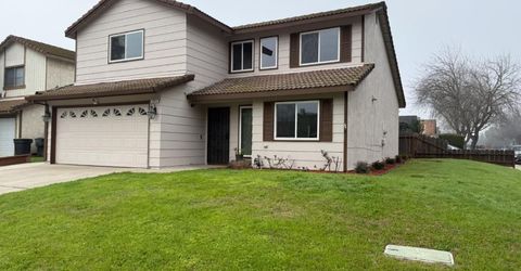 3945 Sparrow Ct, Modesto, CA 95356 Photo