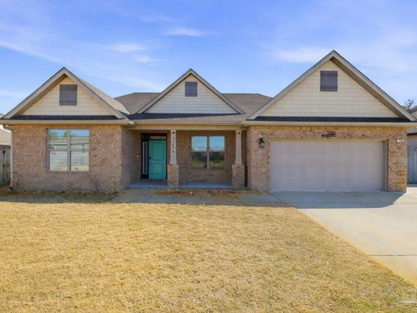 3589 Pelican Bay Cir, Gulf Breeze, FL 32563