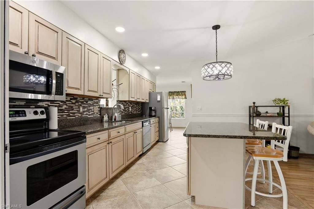 7692 Myrsine Cir, Bokeelia, FL 33922 Photo