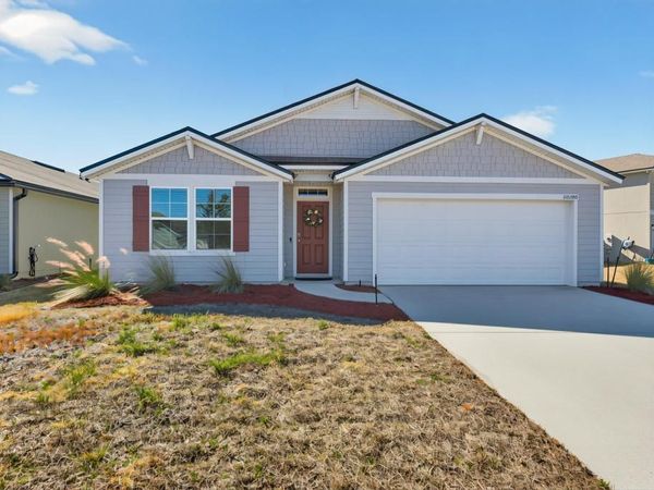 65138 FOREST GLEN Lane, Yulee, FL 32097