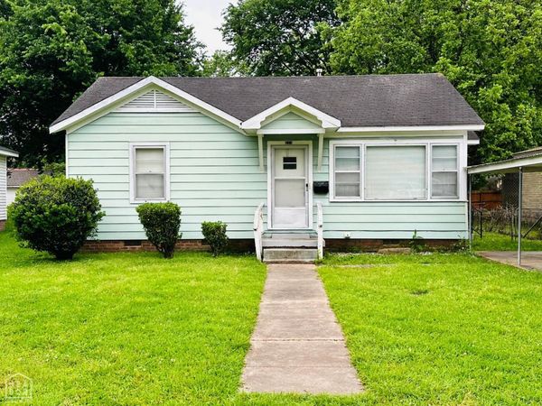 612 Mclain, Newport, AR 72112