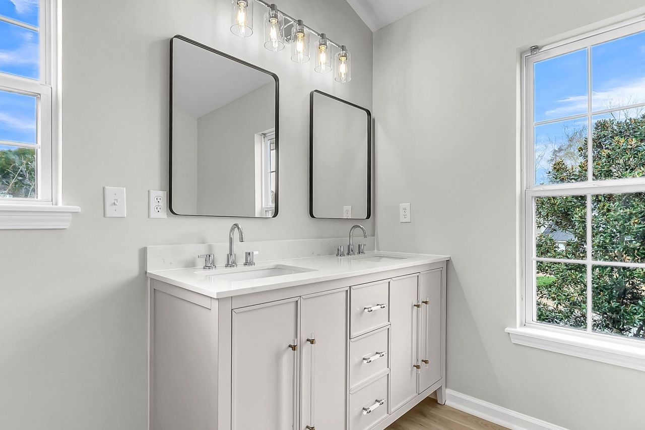 705 Beverly Drive Photo 21