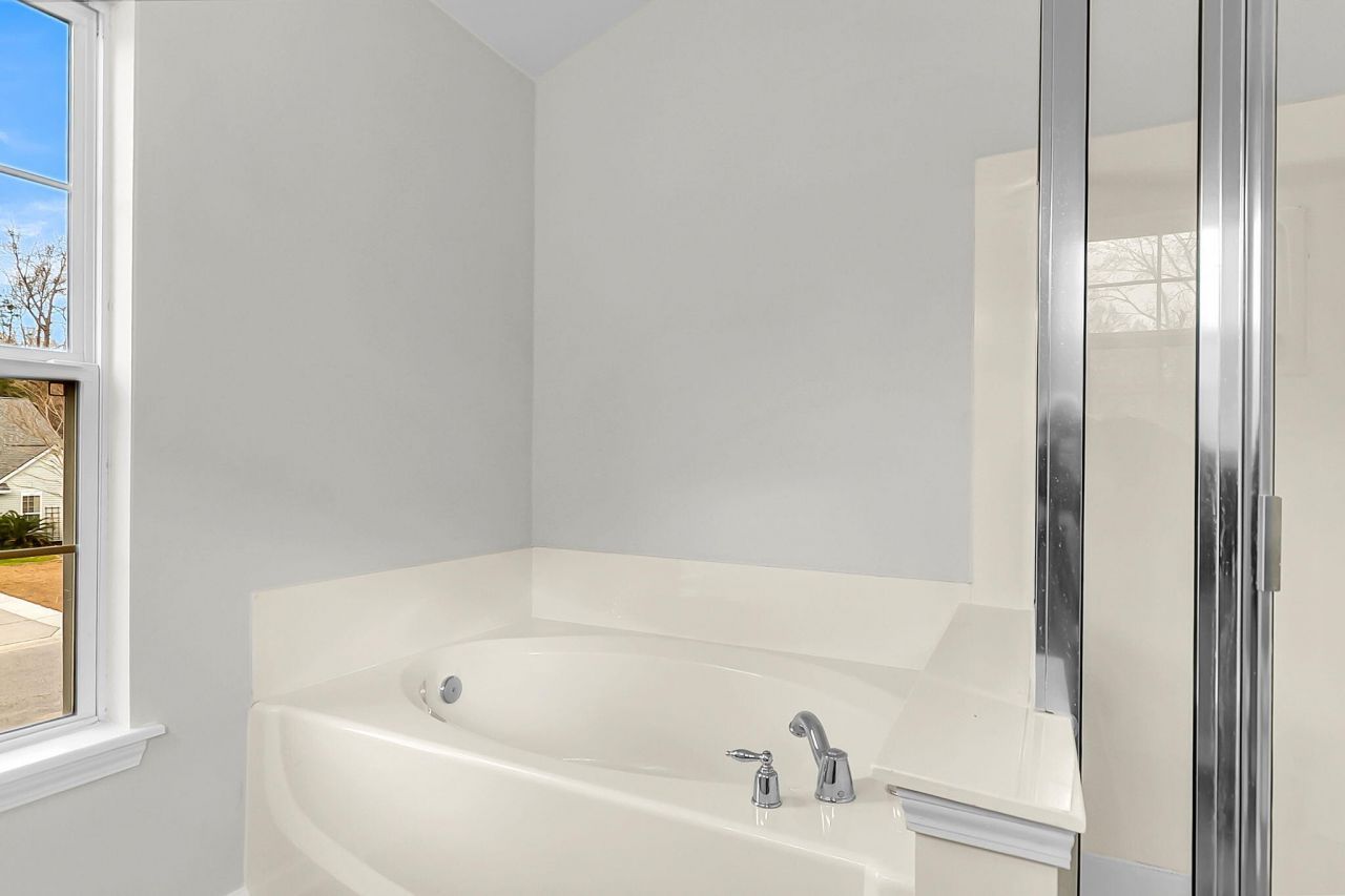 705 Beverly Drive Photo 24