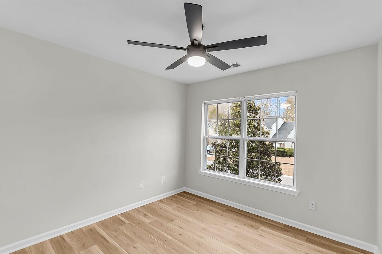 705 Beverly Drive Photo 31