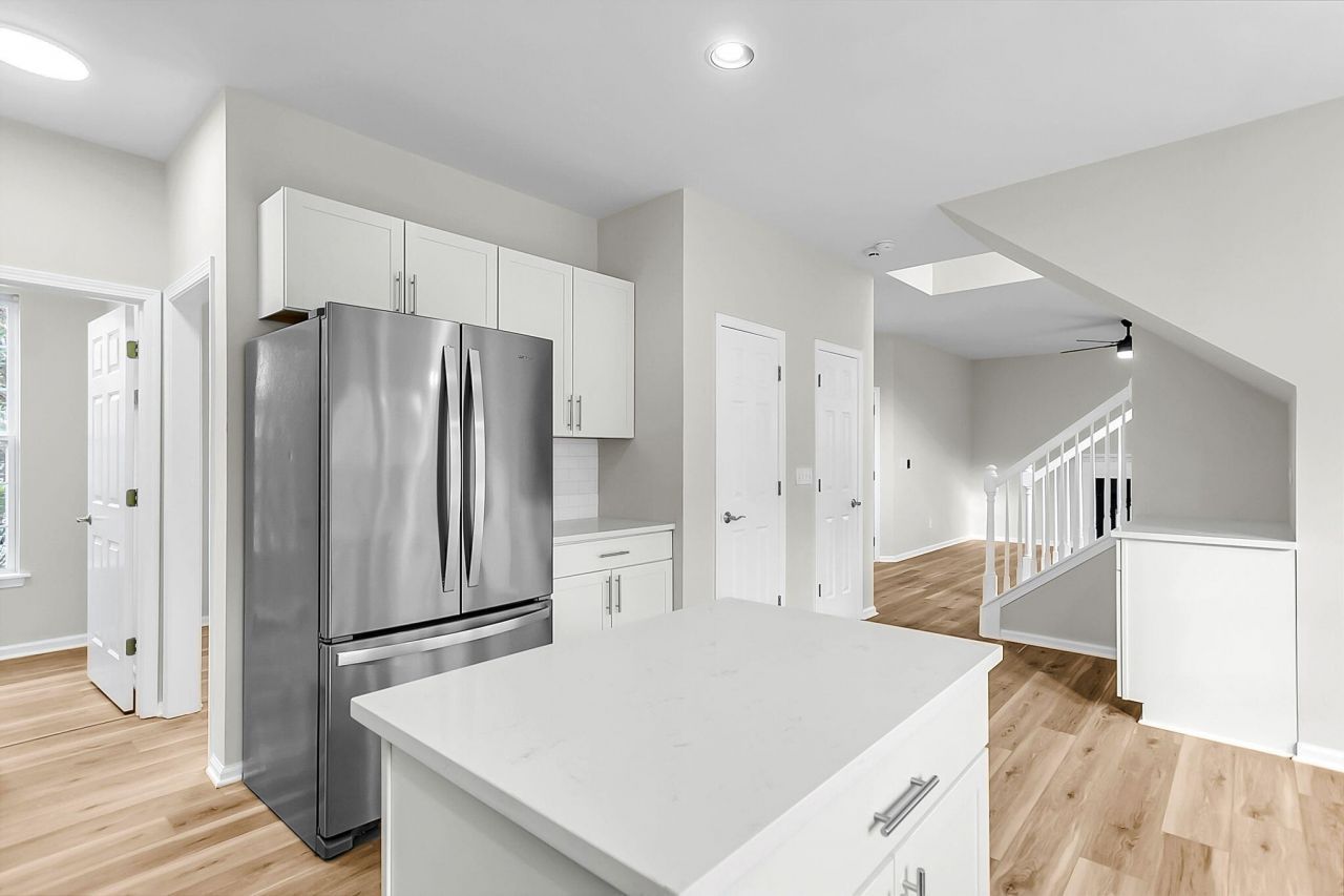 705 Beverly Drive Photo 6