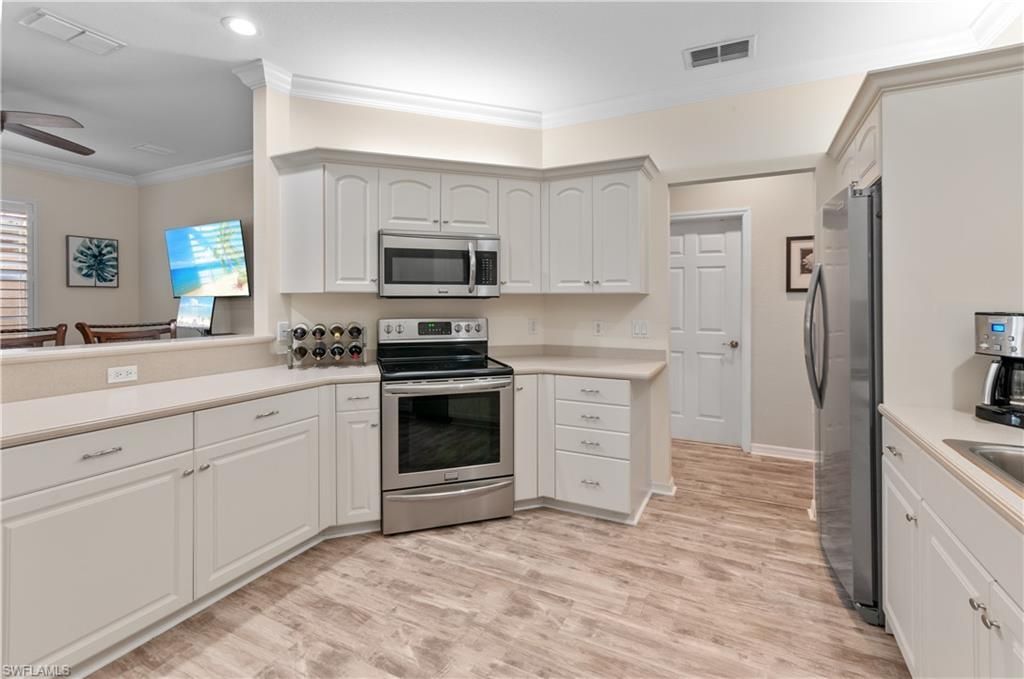 20091 Seagrove St, Unit 802, Estero, FL 33928 Photo