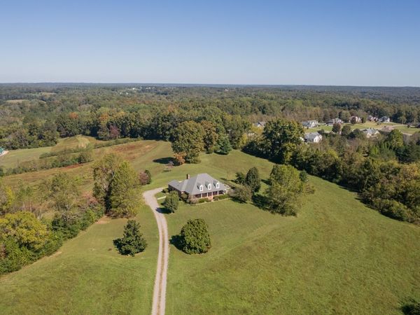 314 Fairview Rd , Dickson, TN 37055