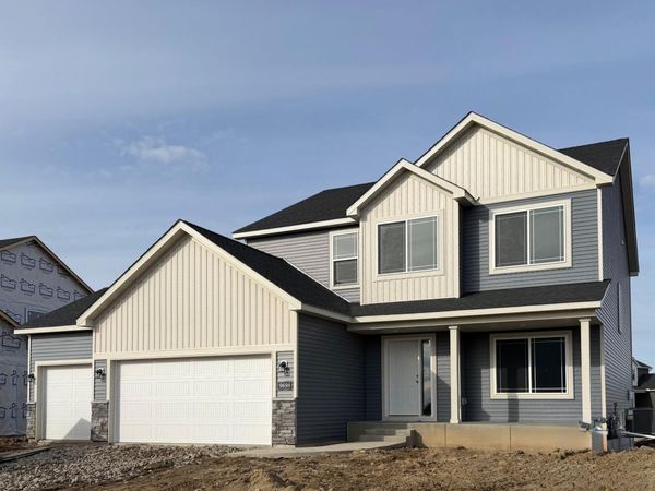 9698 32nd Street NE, Saint Michael, MN 55376