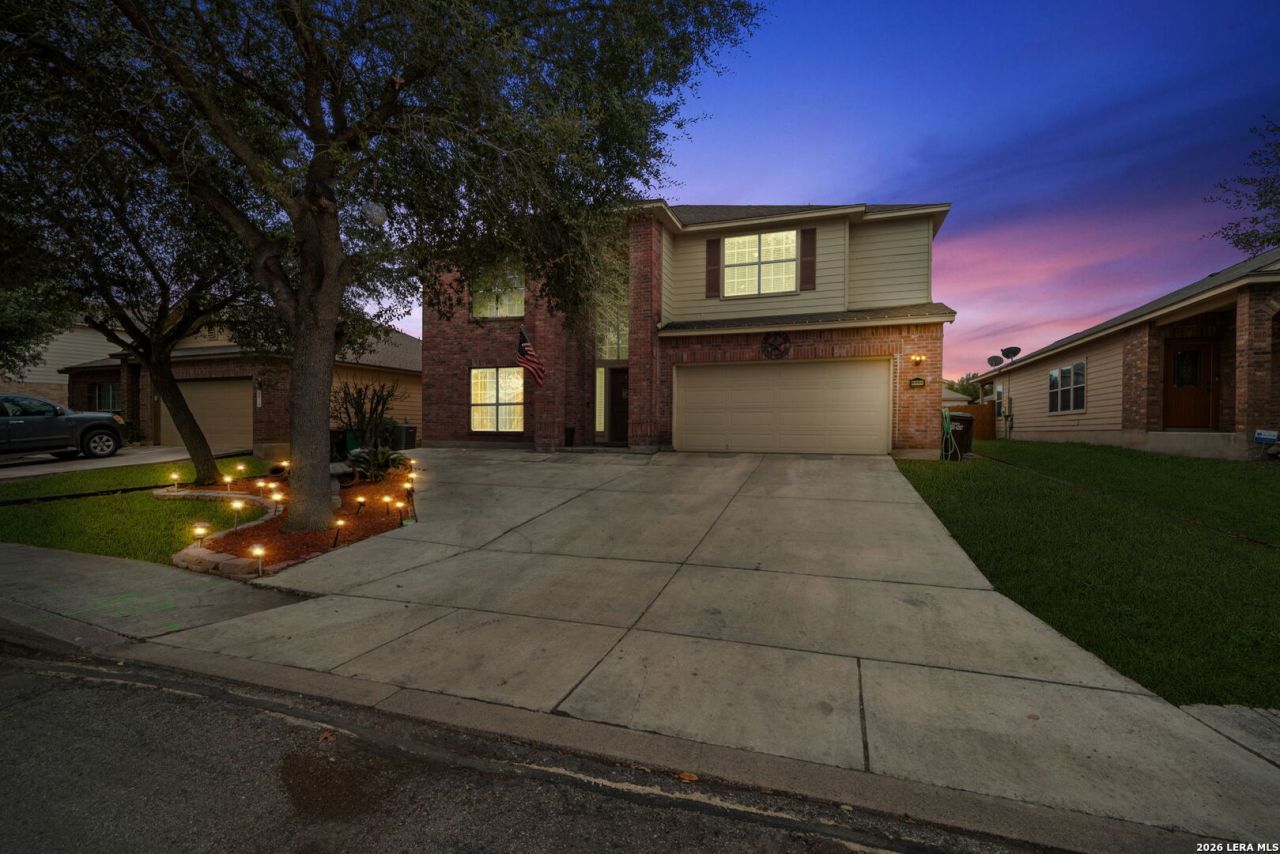 6806 Harbor Flds, Converse, TX 78109 Main Photo