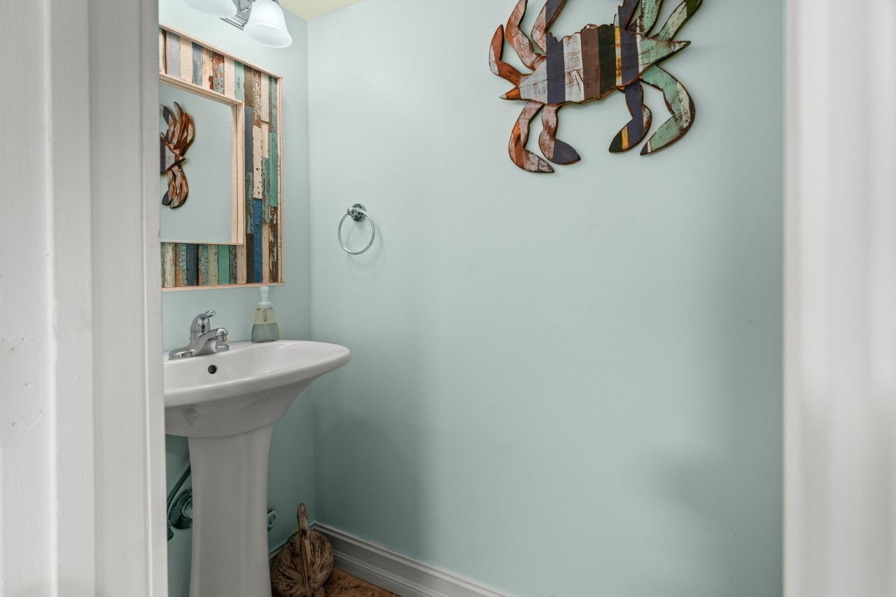 423 Sombrero Beach Road, Unit 10, Marathon, FL 33050 Photo