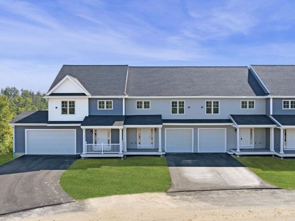 5 Autumn Lane, Raymond, NH 03077