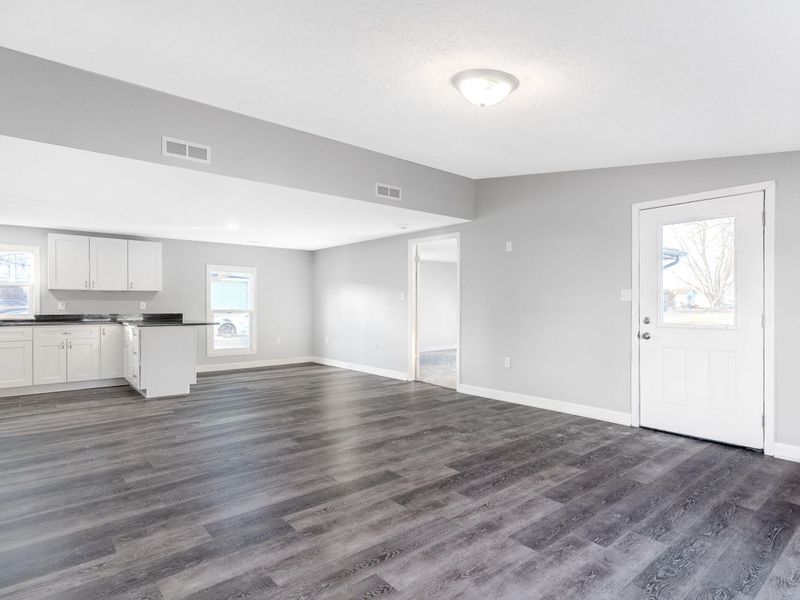 406 N Main Street, Jackson Center, OH 45334 Photo 6