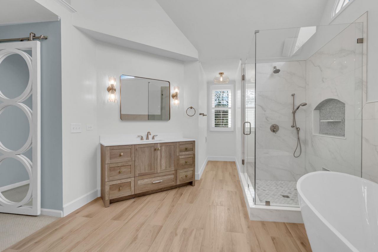 1250 Abercorn Photo 23