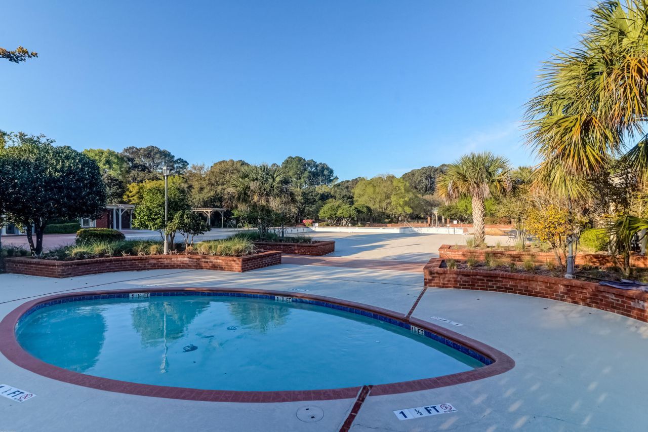 1250 Abercorn Photo 37