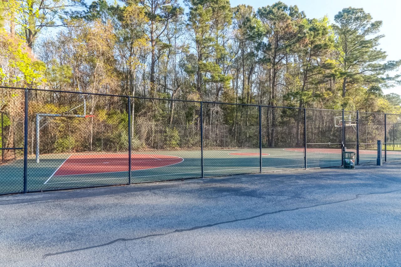 1250 Abercorn Photo 39