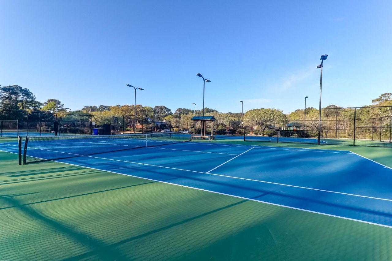 1250 Abercorn Photo 40