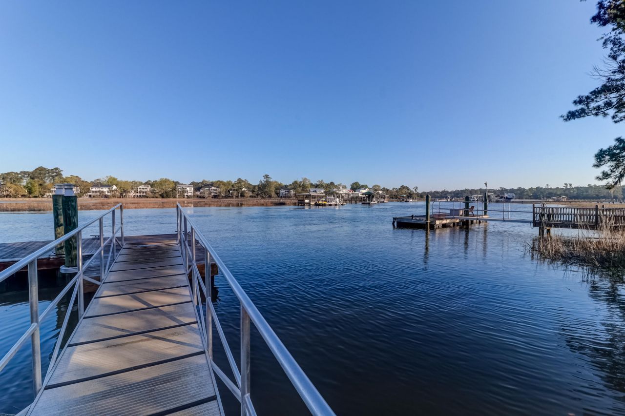 1250 Abercorn Photo 45