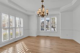 1250 Abercorn photo 4