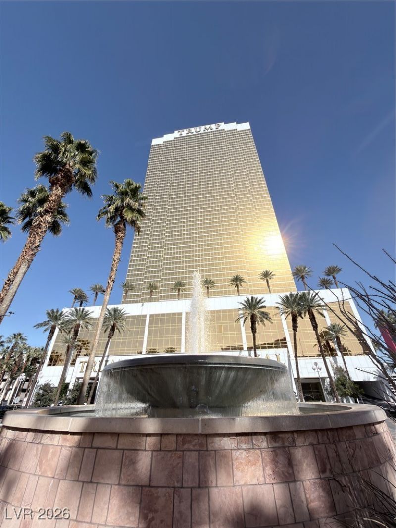 2000 N Fashion Show Drive, Unit 3804, Las Vegas, NV 89109 Main Photo