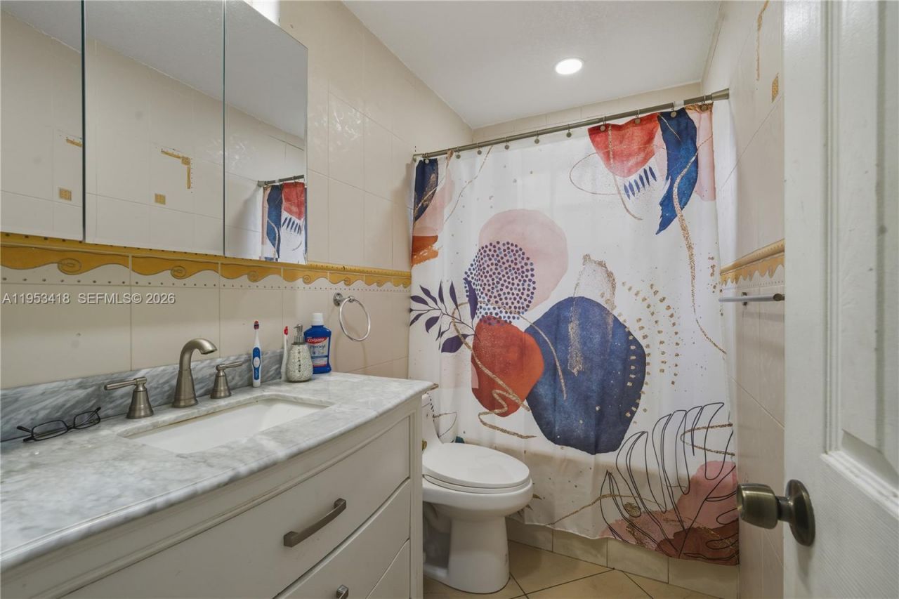 7630 Embassy Blvd, Miramar, FL 33023 Photo