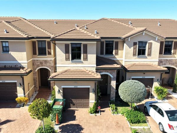 11032 W 33rd Way, Hialeah, FL 33018