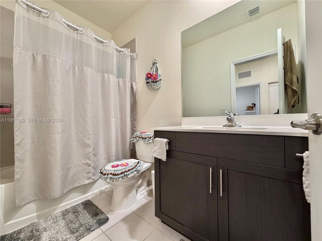 11032 W 33rd Way, Hialeah, FL 33018 Photo