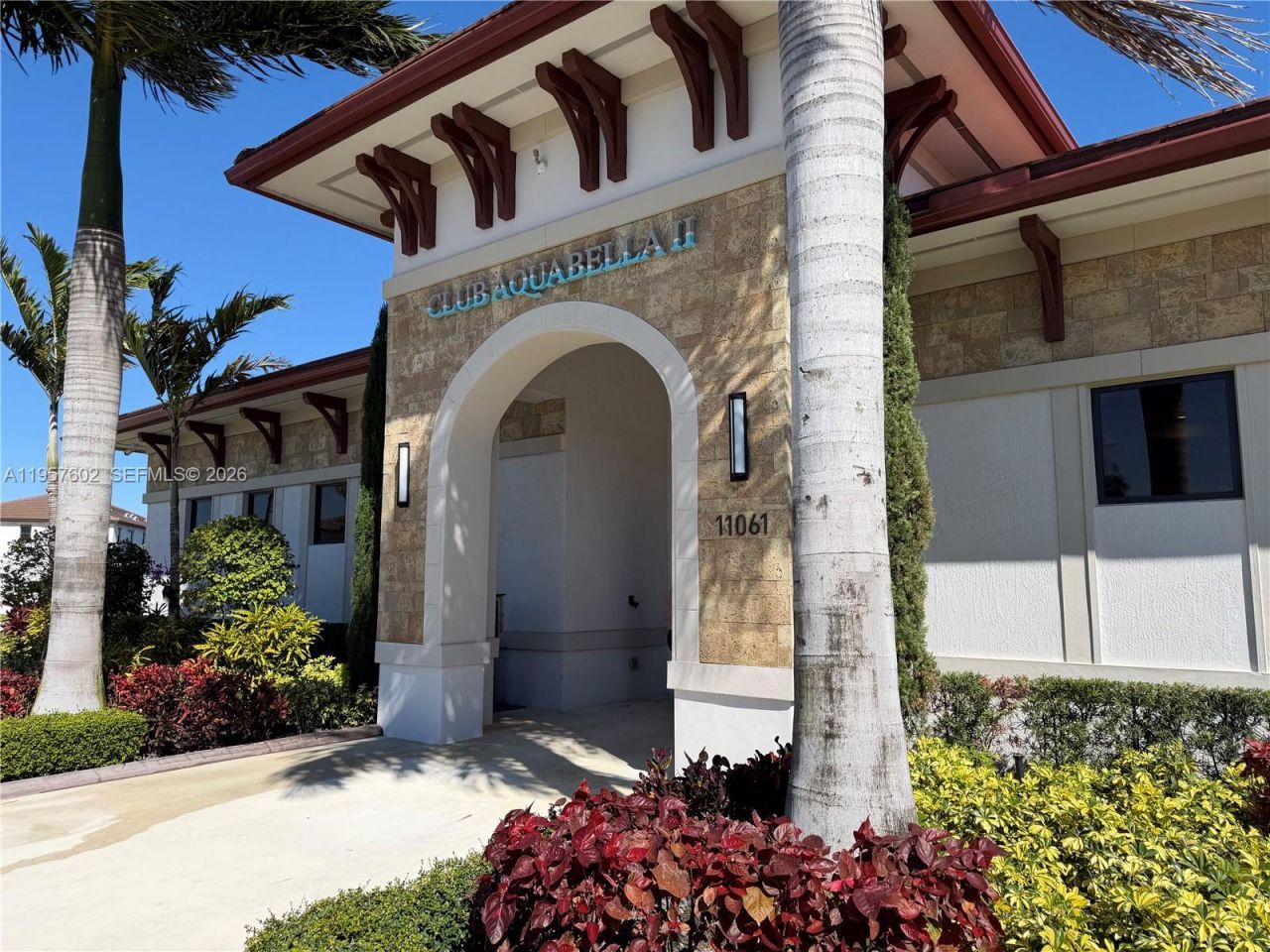 11032 W 33rd Way, Hialeah, FL 33018 Photo