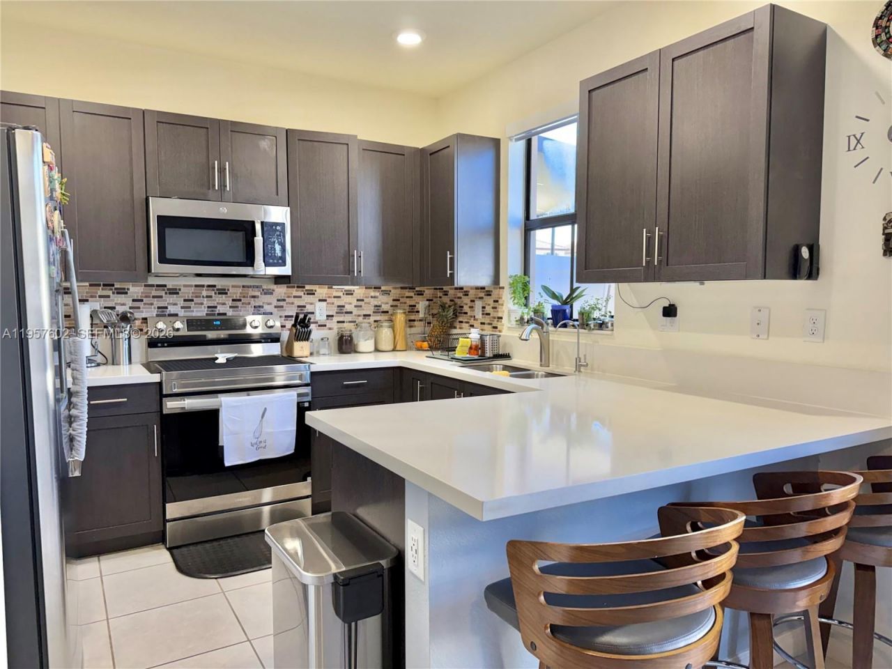 11032 W 33rd Way, Hialeah, FL 33018 Photo