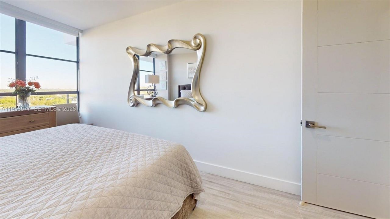 600 Three Islands Blvd, Unit 802, Hallandale Beach, FL 33009 Photo