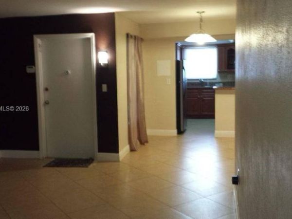 7368 SW 82nd St , Unit E113, Miami, FL 33143