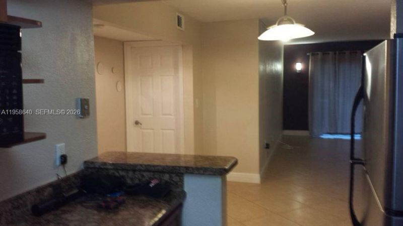 7368 SW 82nd St , Unit E113, Miami, FL 33143 Photo