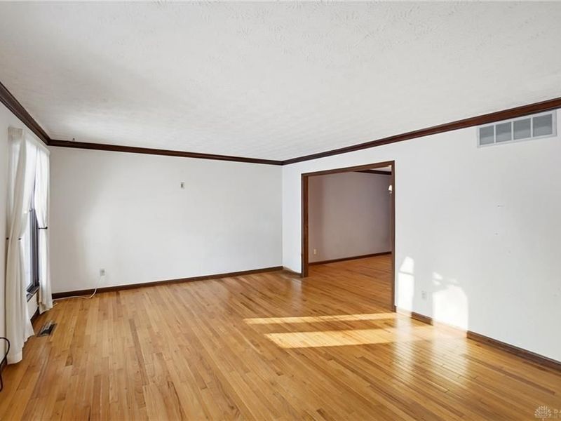 2750 Brantwood Court, Butler Township, OH 45414 Photo 9